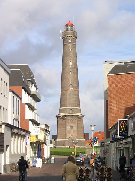 Neuer Leuchtturm auf
Borkum