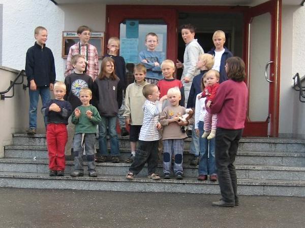 Gru&szlig; der Kinder an Siegrid, die nicht dabei sein konnte