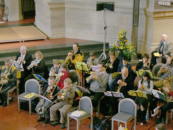 Der Nachwuchs hat in den Reihen des jeweiligen Heimatchores
Platz genommen